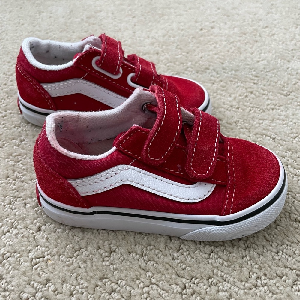 Toddler Old Skool V Shoe Size 6 in Red